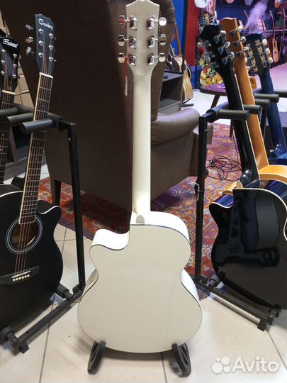 Martin Romas MR-440 акустическая гитара белая