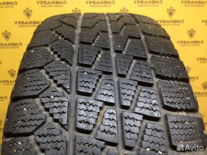Toyo Winter Tranpath MS 215/60 R16