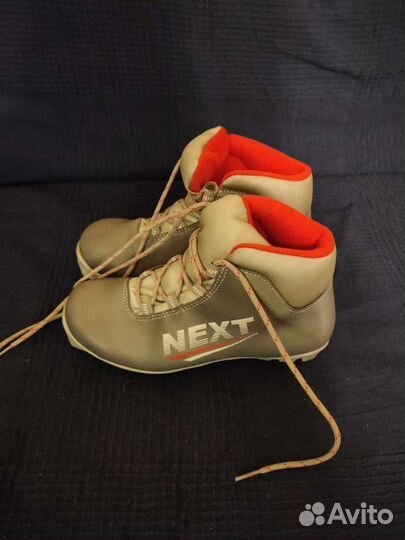 Лыжные ботинки 37 российский