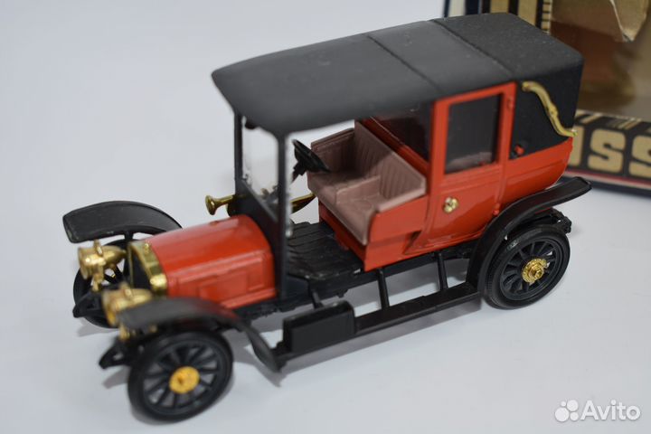 Руссобалт Ландоле Модель 1:43