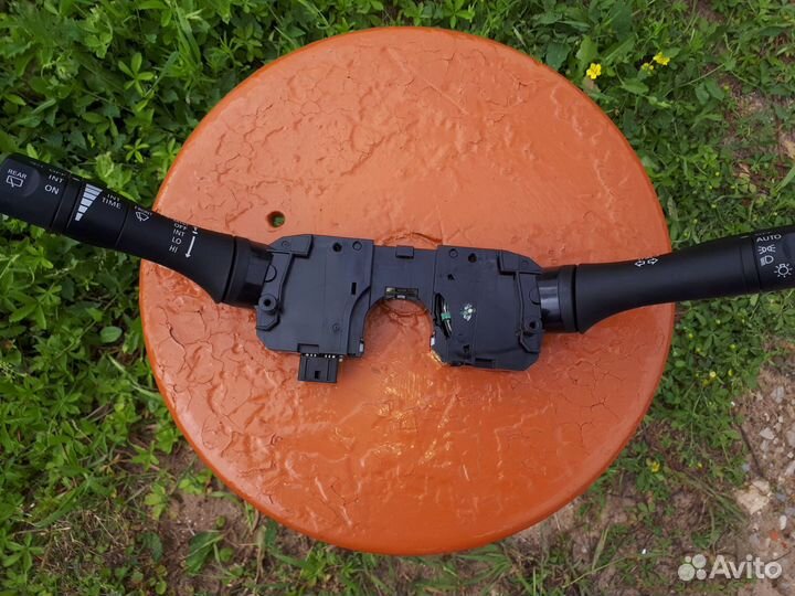 Ниссан Подрулевой перключатель