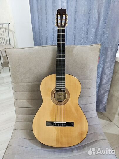 Классическая гитара