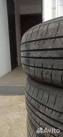 Goodyear EfficientGrip Eco EG01 195/60 R16