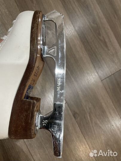 Коньки фигурные