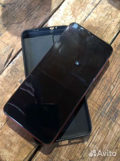 Мобильные телефоны