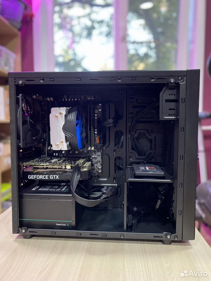 1.36jbGra4c0HtrfFM6Und4ce4cUdlu_FX7bZxQ2