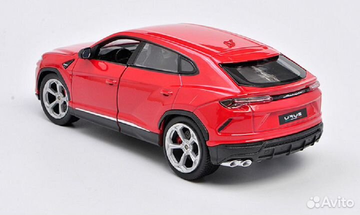 Модель Lamborghini Urus Welly масштаб 1/24 красная