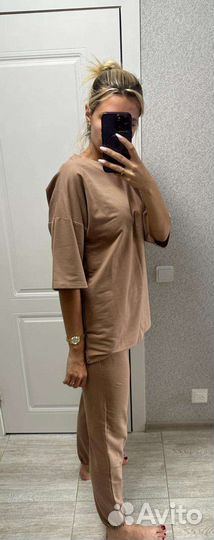 Спортивный костюм женский