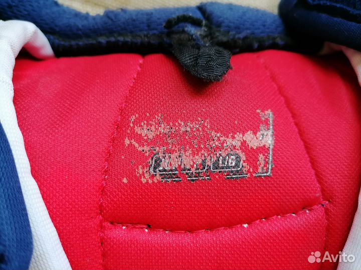 Нагрудник хоккейный easton