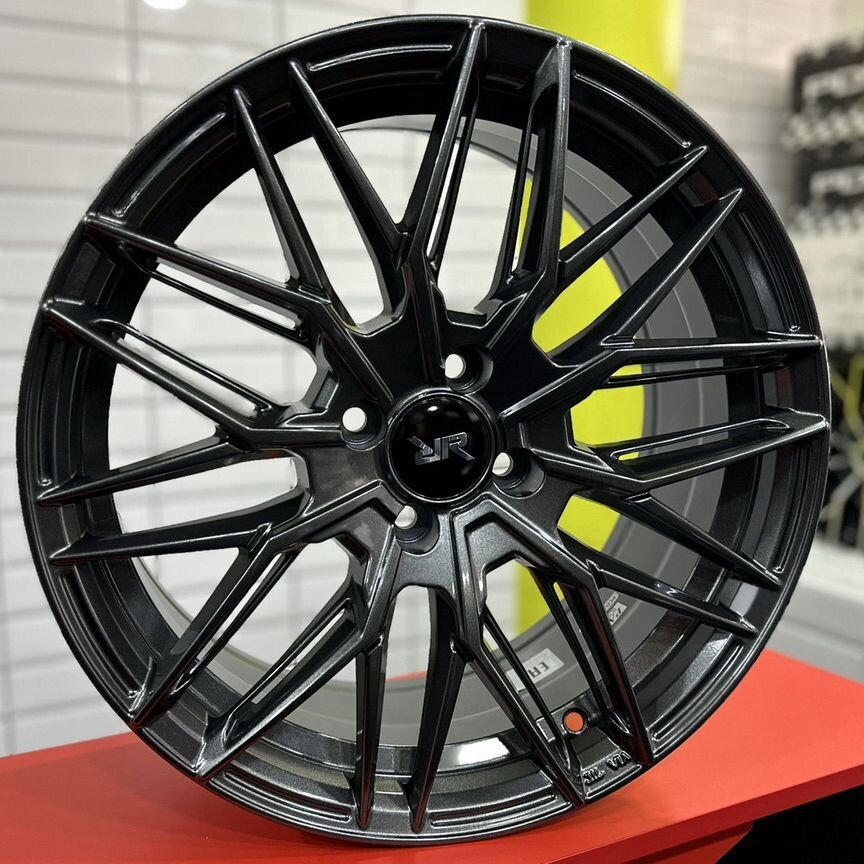Литые диски Race Ready CSS3806 7.5×R17 4×100