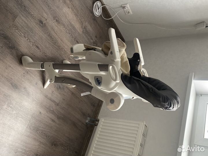 Стульчик для кормления cam