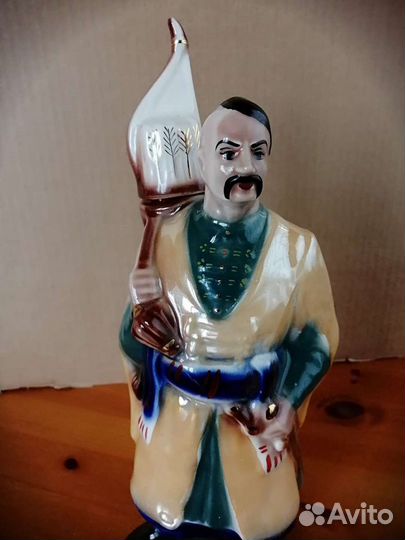 Графин-штоф Казак