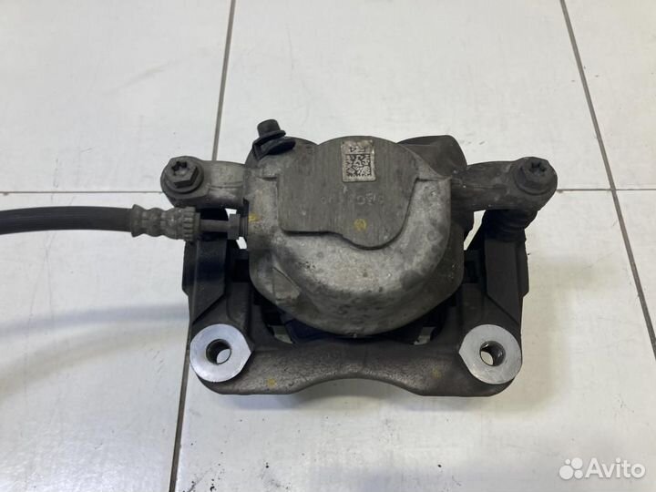 Суппорт передний правый BMW X3 G01