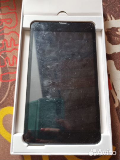 Продаётся планшет на детали