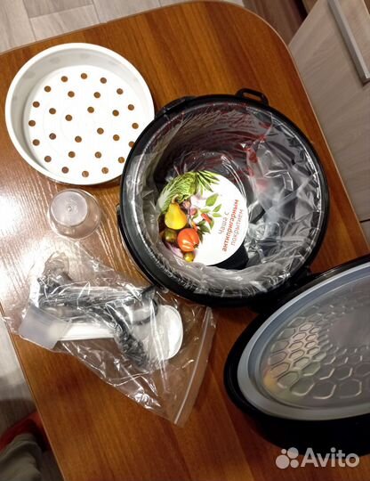 Мультиварка Polaris PMC 0365AD 3л. Новая