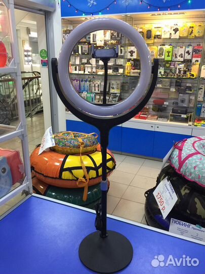 Лампа кольцевая