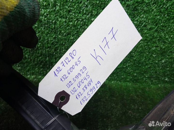 Уплотнитель Opel Astra J (2010-2016)