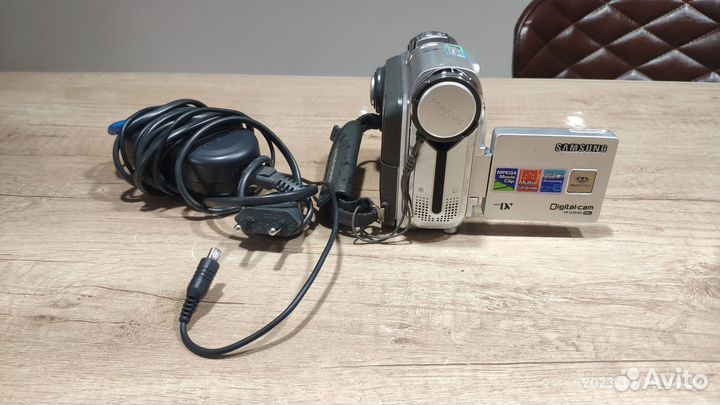 Видеокамера samsung vp-d303di