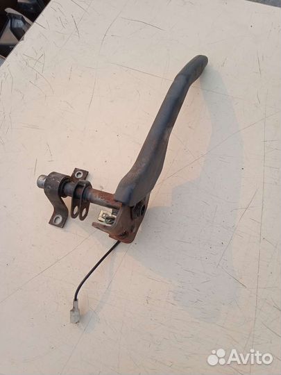 Рычаг стояночного тормоза Mitsubishi RVR Z N11W