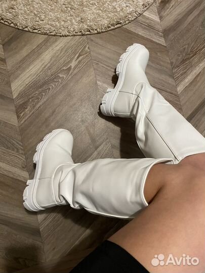 Зимние сапоги белые 37