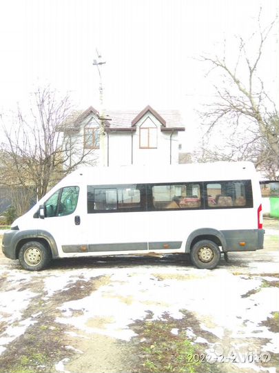 Peugeot Boxer микроавтобус, 2013