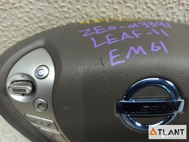 Airbag водительский nissan leaf