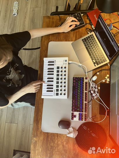 Композитор, звукорежиссер, sound designer