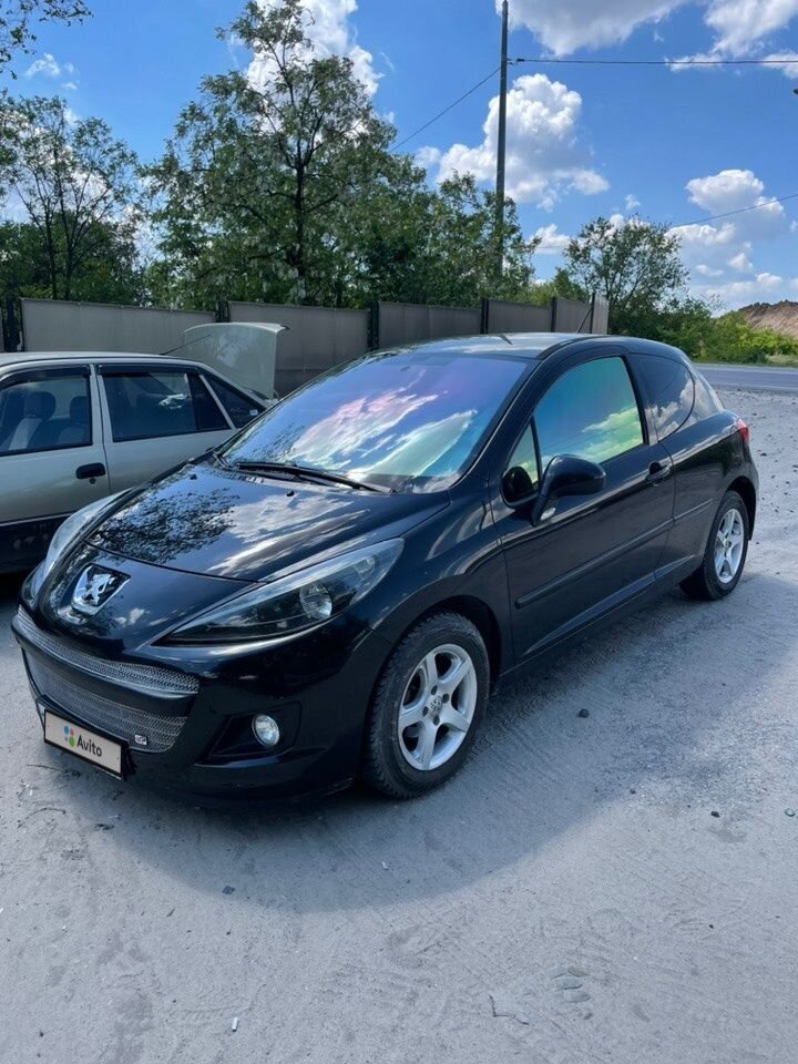 Peugeot 207: фото владельца