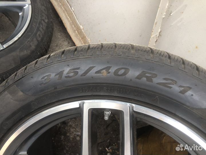 Pirelli Scorpion 315/40 R21