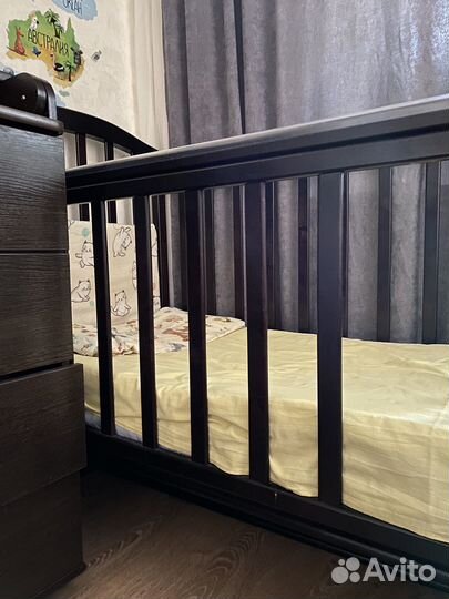 Кроватка детская