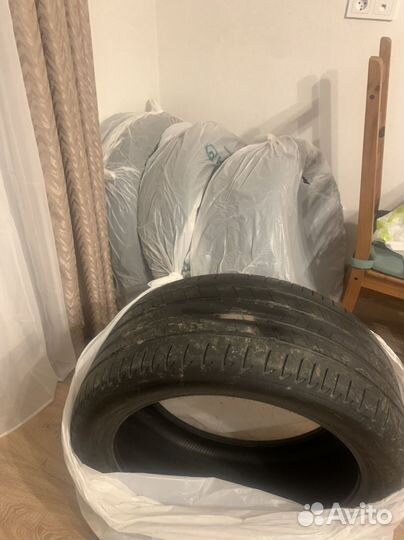 Bridgestone Alenza 001 245/45 R20 и 275/40 R20