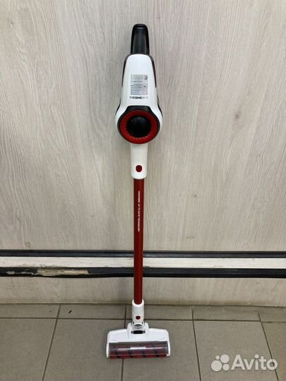 Пылесос ручной Redmond RV-UR370