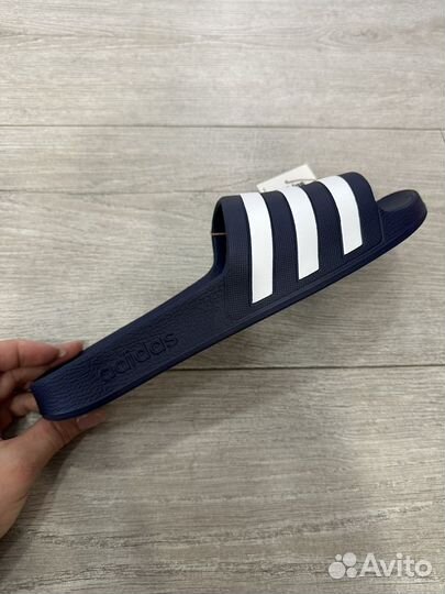 Сланцы/шлепанцы муж Adidas раз 43 (uk10)