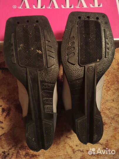 Лыжные ботинки детские