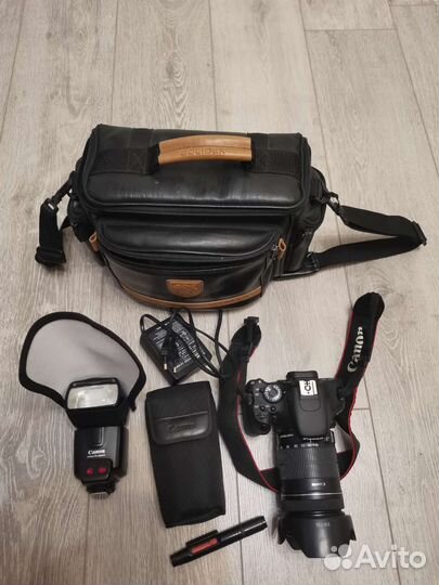 Зеркальный фотоаппарат canon 600d