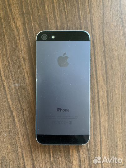 iPhone SE, 32 ГБ