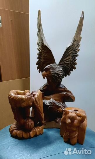 Подсвечники (2 шт), фигурки издерева (2 шт)