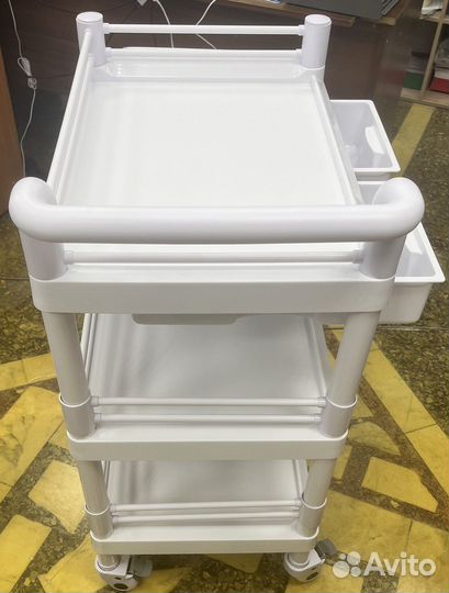 Тележка медицинская универсальная MET SPY-130