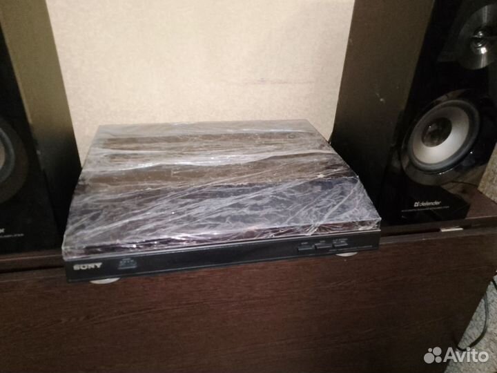 Проигрыватель виниловых дисков Sony PS-LX300USB