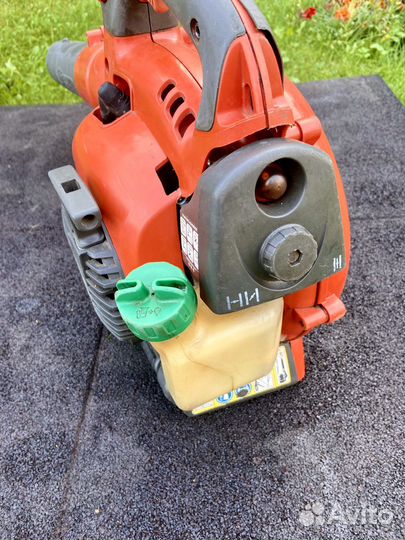 Воздуходувка Husqvarna 125 BVX