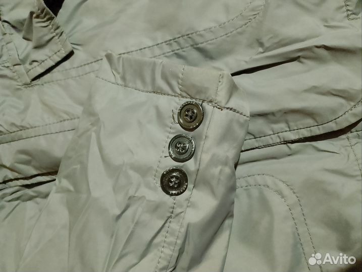 Ветровка женская