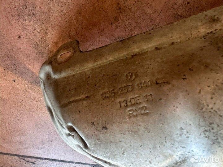 Тепловой экран Skoda Octavia A5 1.4 BUD 2012