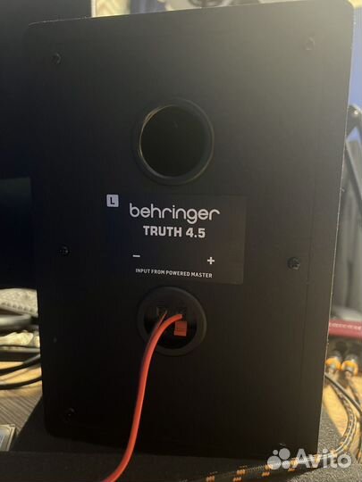 Пара Студийные мониторы Behringer Truth 4.5