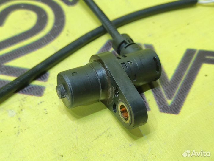 Датчик ABS передний левый Toyota Corolla Allex