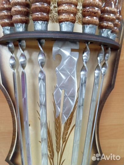 Щит деревянный с шампурами 6шт+ нож шашлычный