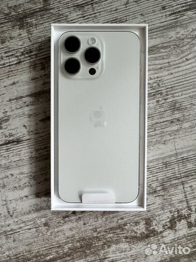 iPhone 15 Pro Max, 256 ГБ