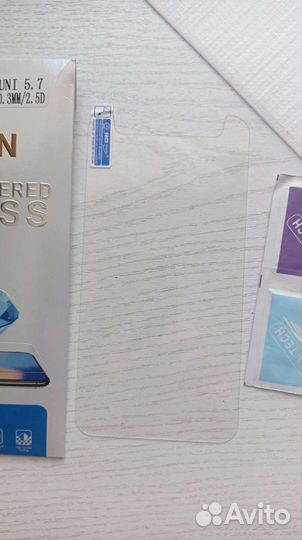 Стекло универс. 5,7