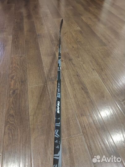 Клюшка хоккейная заряд т9
