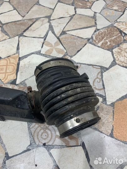 Патрубок воздушного фильтра Nissan Teana J32