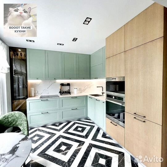 Кухонный гарнитур угловой